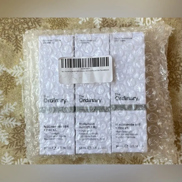 Ordinary 3 Pack- 1- Hyaluronic 1fl oz & 2- Niacinamide 1 fl oz each - Picture 7 of 8